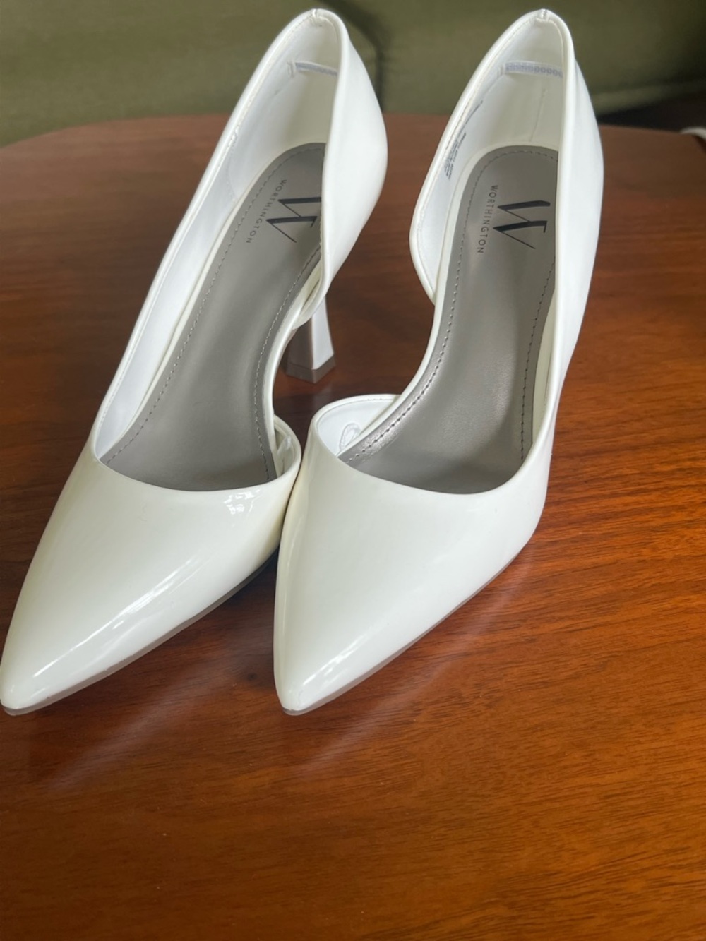 Worthington White Patent Pointed-Toe Sculpted Heel Pumps